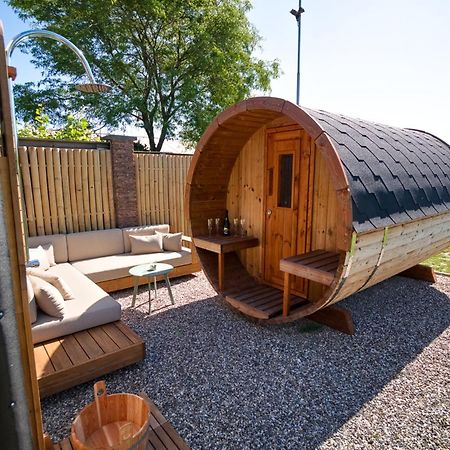 Het Pareltje Van Walsoorden Met Sauna -Extra Bijboeken- Villa Exterior photo